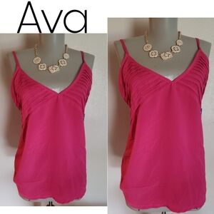 Ava fuscia tank top.  Sz med